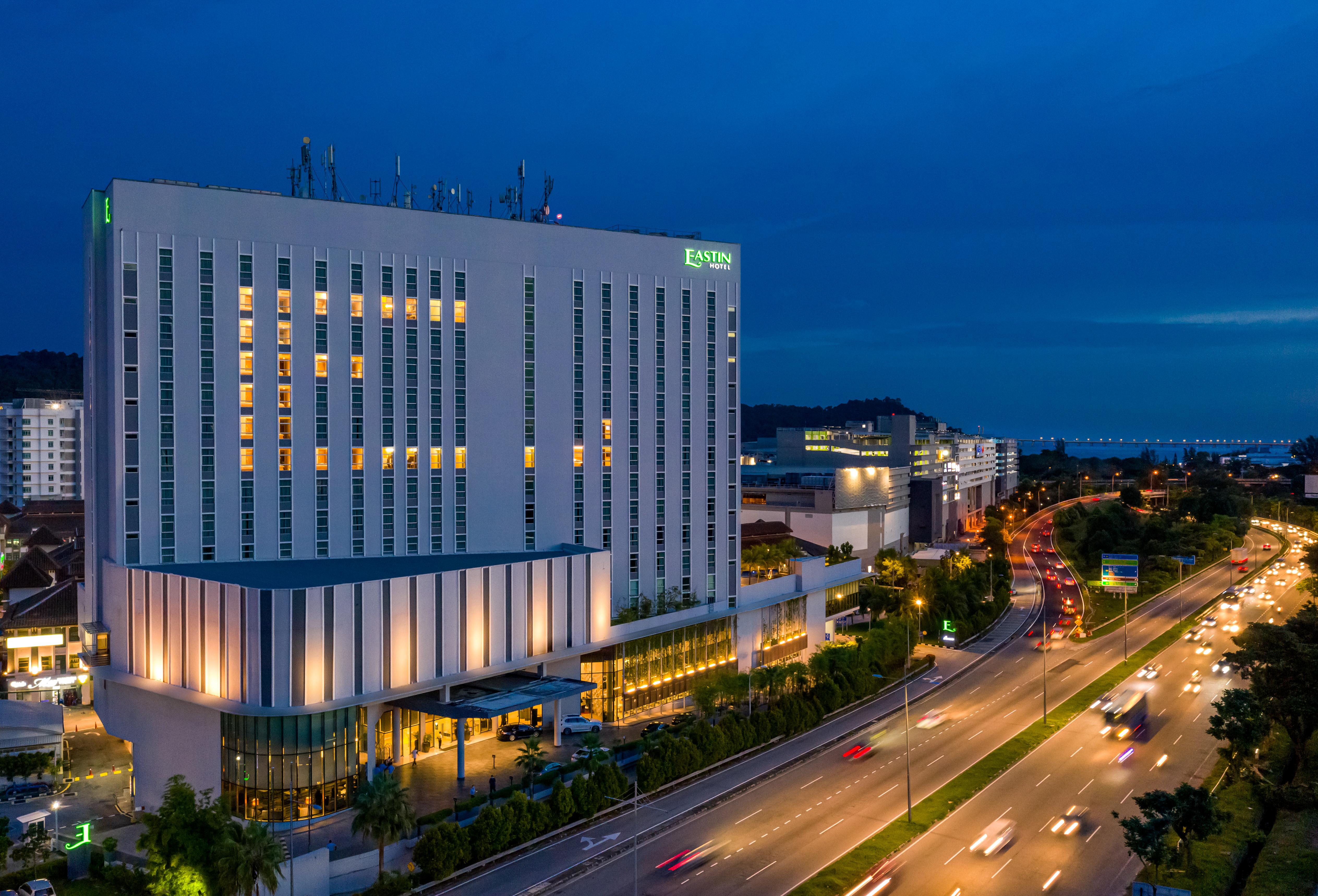 Eastin Hotel Penang Sungai Dua Bukit Exterior foto